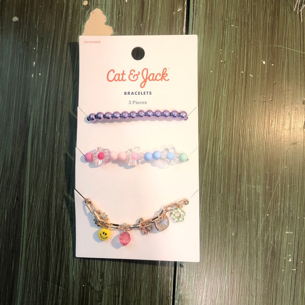 Cat & Jack NWT 3 Piece Girl's Bracelet Set Flowers Smiley Face Beads
